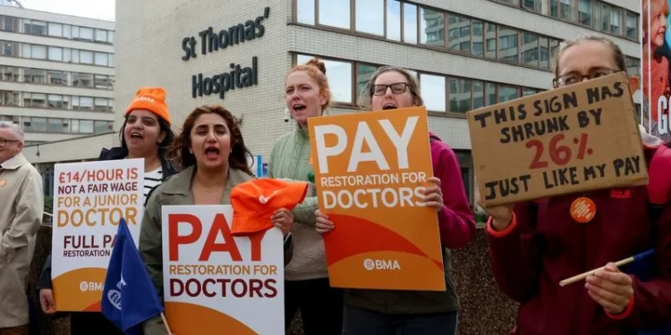 Labour Faces Standoff as NHS Strike Exposes Deeper Crisis