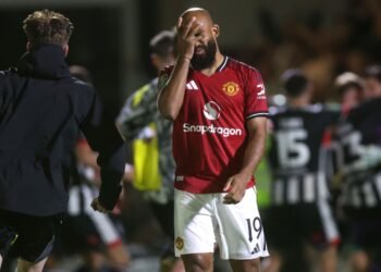 Grimsby Stun Manchester United in Dramatic Penalty Shootout