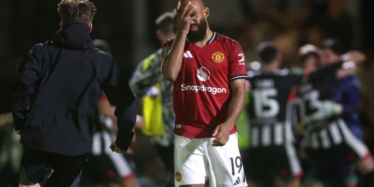 Grimsby Stun Manchester United in Dramatic Penalty Shootout