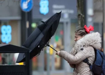 Met Office Issues Urgent Weather Warning as 80mph Winds Threaten Millions Across the UK