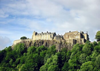 ChatGPT said: Stirling Named UK’s Cheapest Travel Destination as Visitors ‘Step Back in Time’