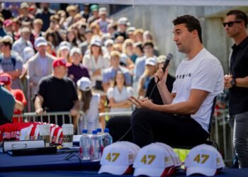 Conservative Influencer Charlie Kirk Fatally Shot During University Debate