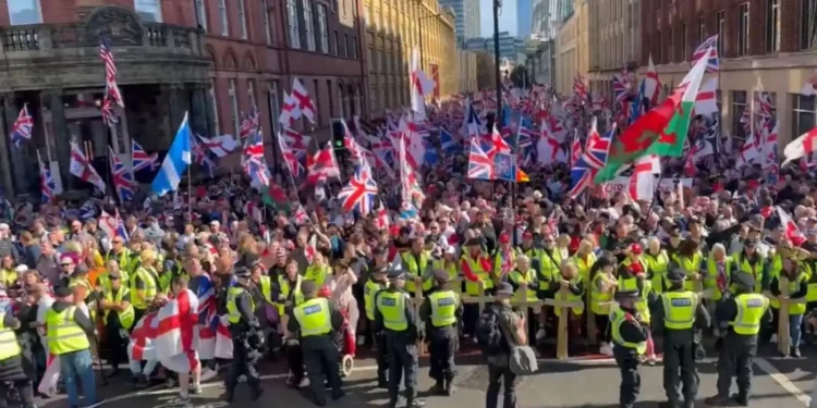 Elon Musk’s Speech at Tommy Robinson March Sparks Outrage Across UK