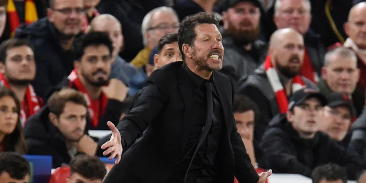 Simeone Explains Emotional Reaction to Fan Incident After Liverpool’s Late Winner