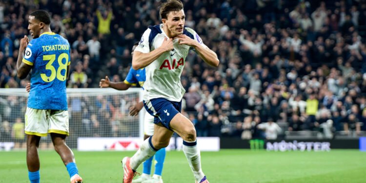 Tottenham Salvage Point with Stoppage-Time Palhinha Strike Against Wolves