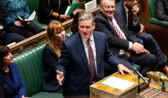 Starmer Faces Tough PMQs on Israel Strikes, Mandelson Controversy and Cabinet Shake-Up