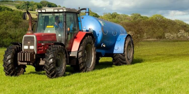 Thousands of Tonnes of Toxic Landfill Liquid Mixed with Sewage and Spread on English Farms