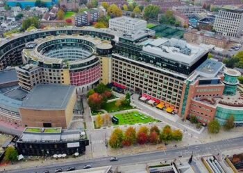 Blaze Engulfs BBC’s Former Headquarters in West London