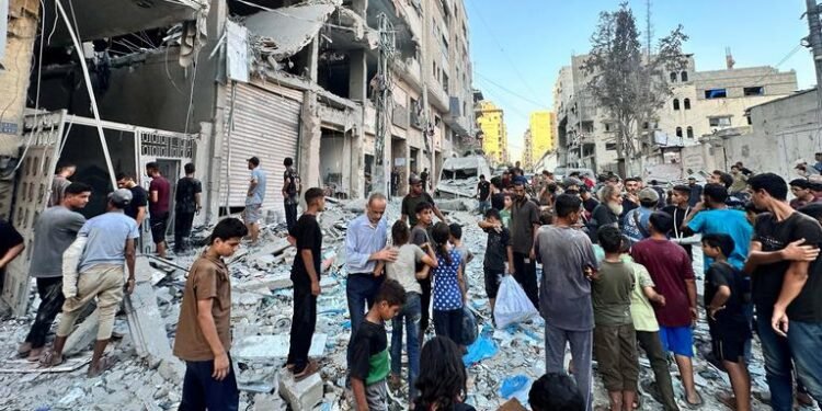 Public Executions in Gaza City Captured on Video Amid Ongoing Conflict