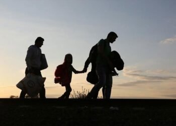 UK White-Collar Workers Face Increasing Office Attendance as Hybrid Balance Shifts