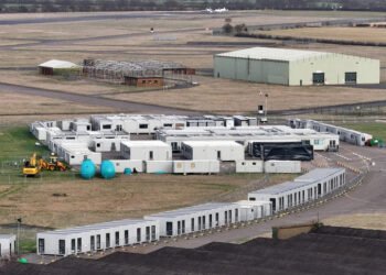 Army Barracks to House Migrants as Hotels Phase Out