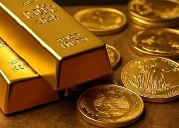 Gold Hits Historic $4,000 Amid Global Uncertainty