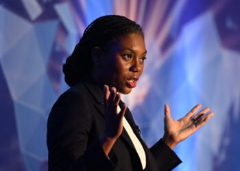 Kemi Badenoch Unveils ‘Golden Rule’ to Halve Spending Cuts for Deficit Reduction at Tory Conference