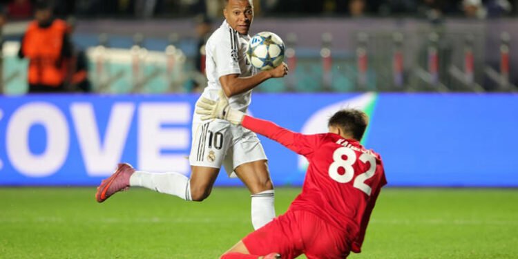 Mbappé Hat-Trick Powers Real Madrid to 5-0 Rout Over Kairat