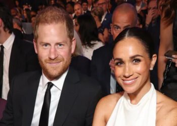 Sussexes Warn on Children’s Phone Use Echoing Princess of Wales