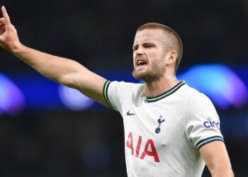 Tottenham shine at Everton but Frank wary of title push