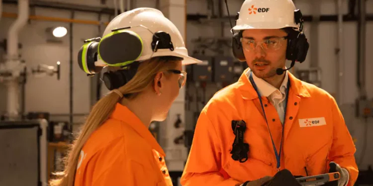 UK Government Plans 400,000 Green Jobs by 2030