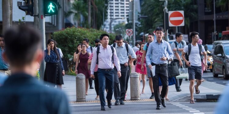 UK Labour Market Shows Signs of Stabilising After Job Losses