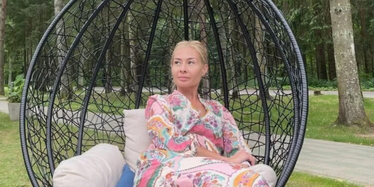 Tragic Murder in East London: Woman Found Stabbed to Death in Hornchurch Identified as Agne Druskienea