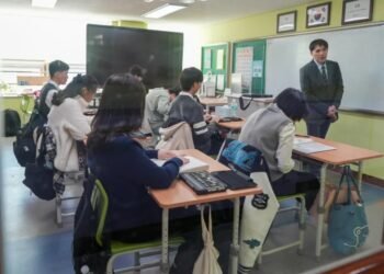 South Korea’s College Exam Tests Perseverance of Blind Students