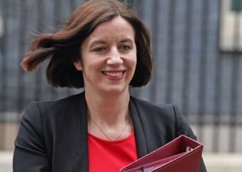 Bridget Phillipson Vows to Confront Unions Over Reading Tests