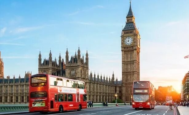 English Mayors Set to Introduce Tourist Taxes