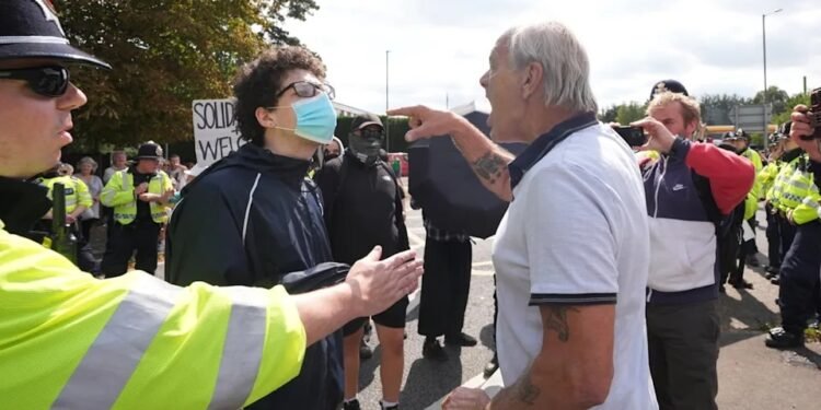 UK Asylum Reforms: Temporary Refugee Status and Faster Deportations