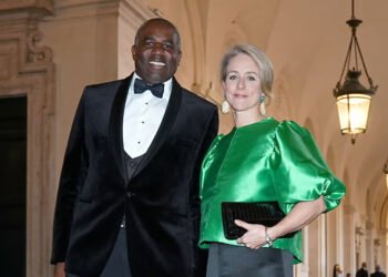 French Taxi Driver Cleared in David Lammy Theft Case After Fare Dispute