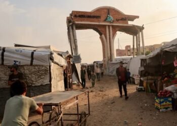 Israel Expands Gaza Strikes Beyond Ceasefire Line