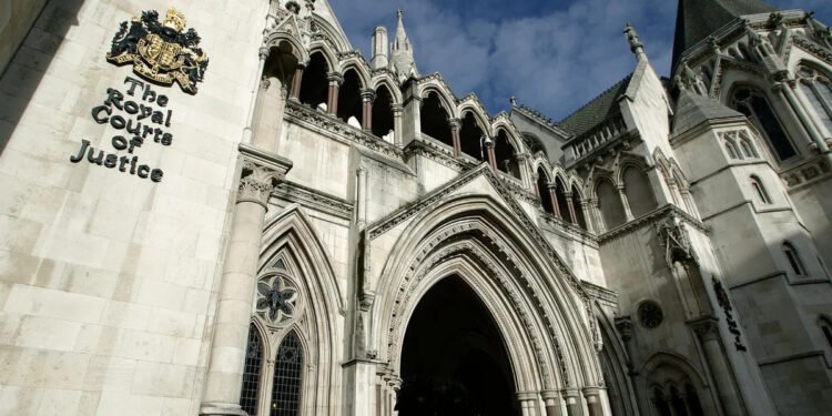 Judges to Decide Fate of Chief Constable Guilty of Contempt