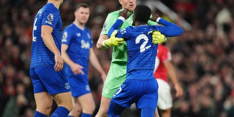 Moyes Defends Gueye After Dramatic Everton Bust-Up