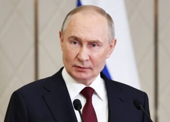 Putin escalates demands as US peace talks near in Moscow