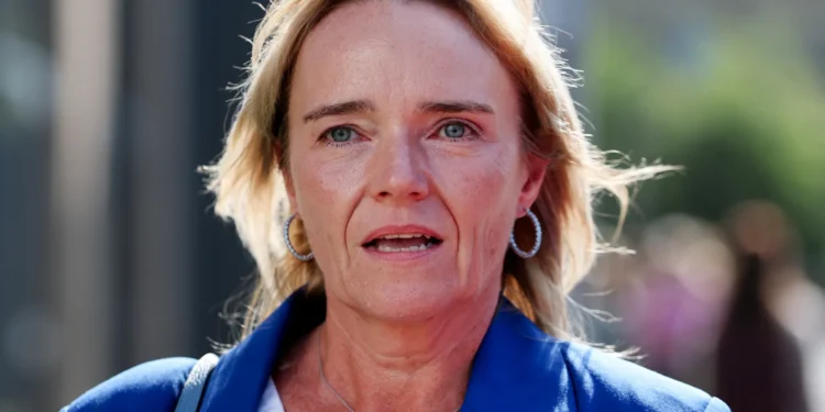 Nurse wins ruling in trans doctor changing-room dispute