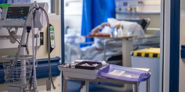 People in England’s Poorest Areas Face Higher Lung Health Emergencies