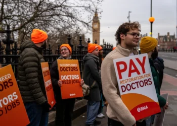 Resident Doctors Seek Fresh Talks to Prevent New NHS Strikes