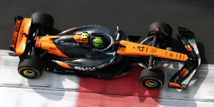 Norris Edges Verstappen in Abu Dhabi GP Practice