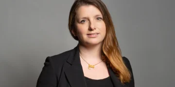 Homelessness minister vows to end B&B use in emergency housing