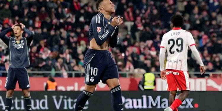 Mbappe rescues Real Madrid with a penalty at Girona