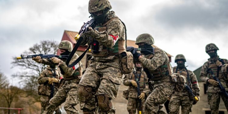 UK to Launch Military ‘Gap Year’ Scheme to Boost Recruitment