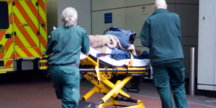 NHS bone cement shortage