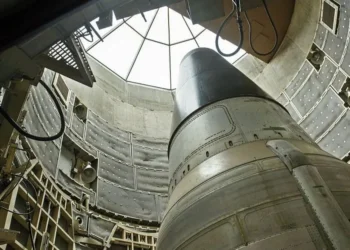 Fears of new arms race as US-Russia nuclear weapons treaty expires