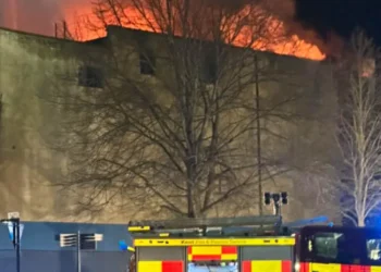 Huge fire engulfs Odeon cinema