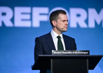 Jenrick backs OBR cosy consensus