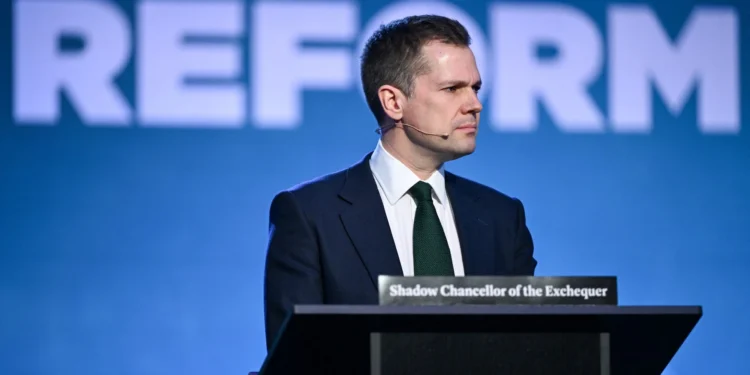 Jenrick backs OBR cosy consensus