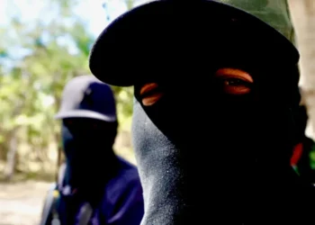 Mexican city war zone cartel feud