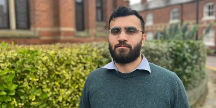 NHS staff pursued by bailiffs over pay errors