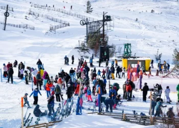 Scotland ski avalanche warning