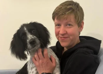 find rescuer who saved from drowning