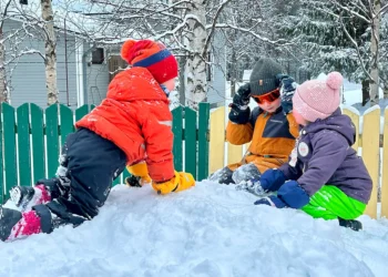 toddlers saving Sámi language