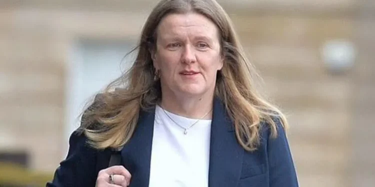 woman defrauded aunt £300k gym church